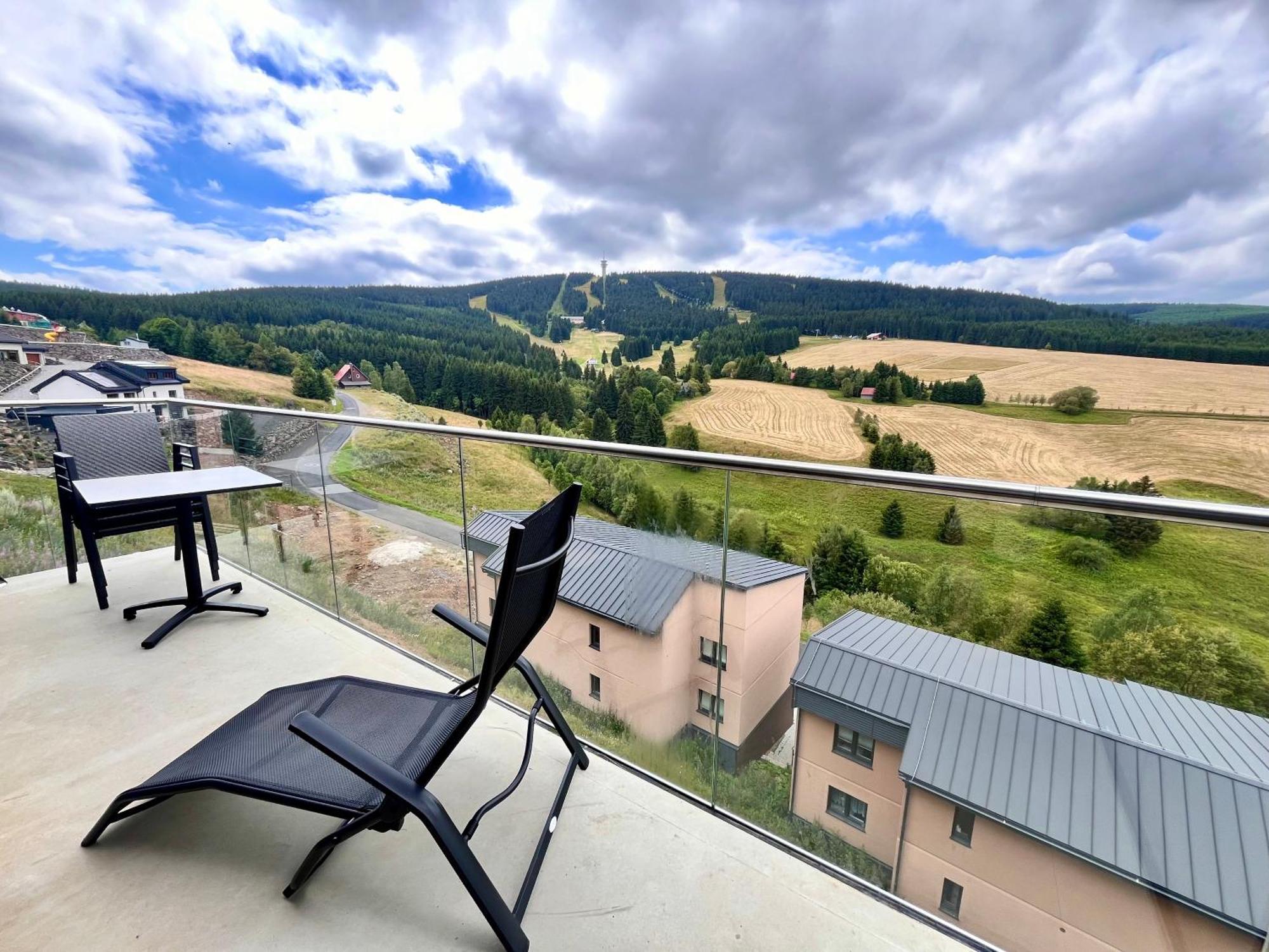Apartmany Vista Klinovec Loučná pod Klínovcem エクステリア 写真