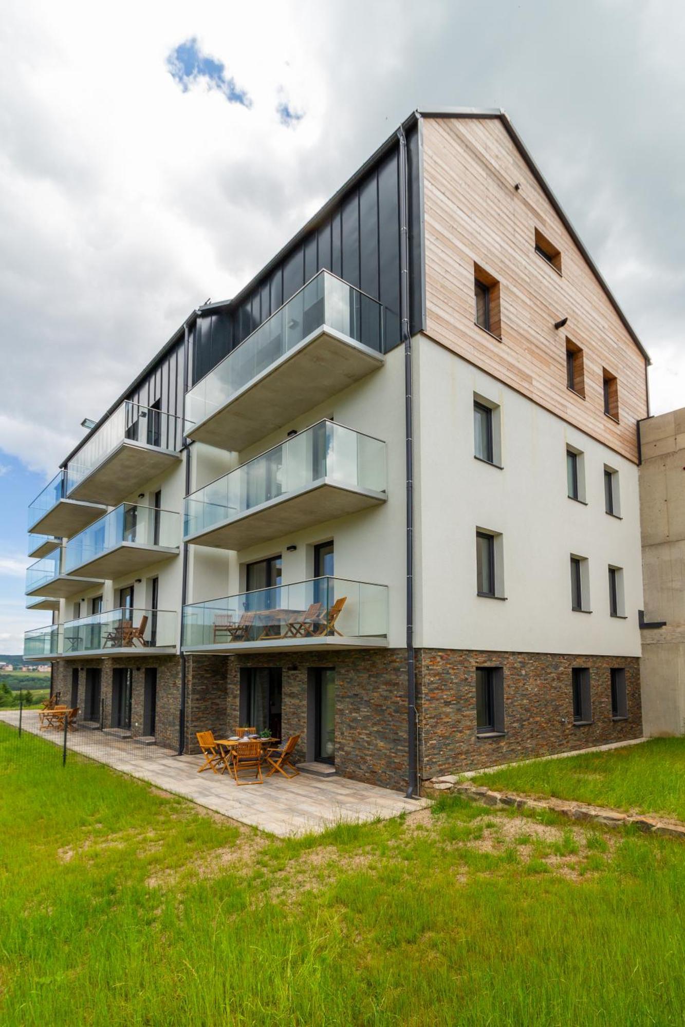 Apartmany Vista Klinovec Loučná pod Klínovcem エクステリア 写真
