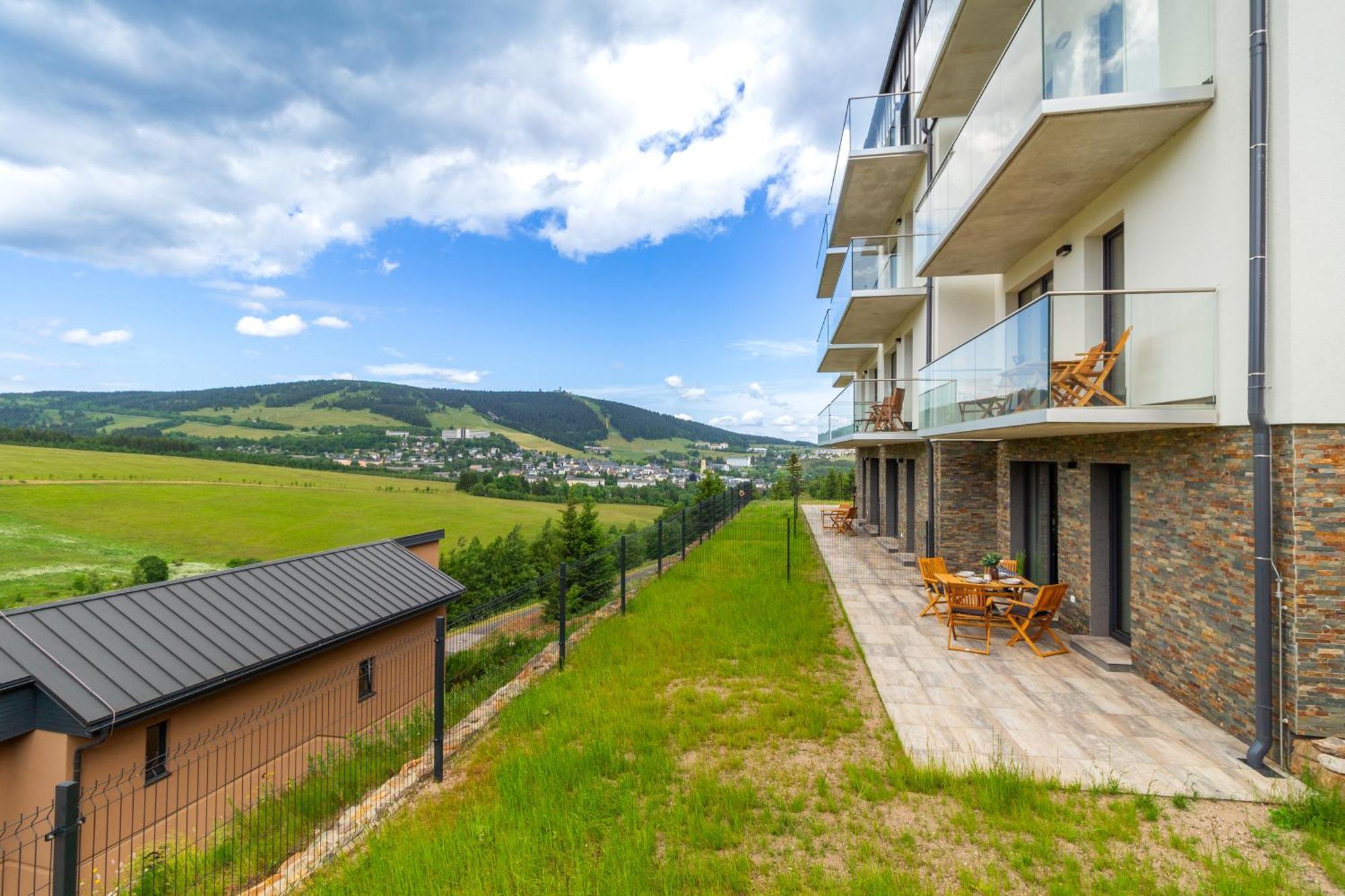 Apartmany Vista Klinovec Loučná pod Klínovcem エクステリア 写真